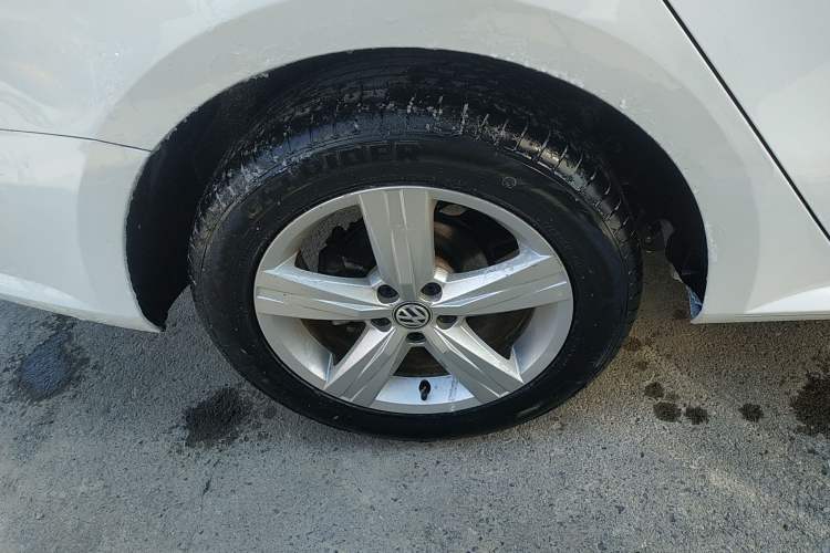 Used Volkswagen Lavida 2018 Classic 1.5L Automatic Fashion Edition China VI Standard