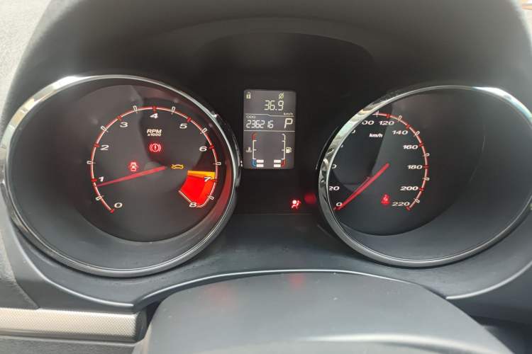Used MG 5 2012 1.5L Automatic Navigation Edition Instrument Cluster