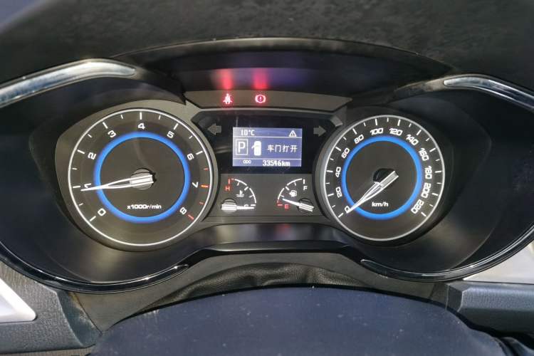 Used Changan Alsvin V7 2016 1.6L Automatic Enjoyment Model China V Standard
