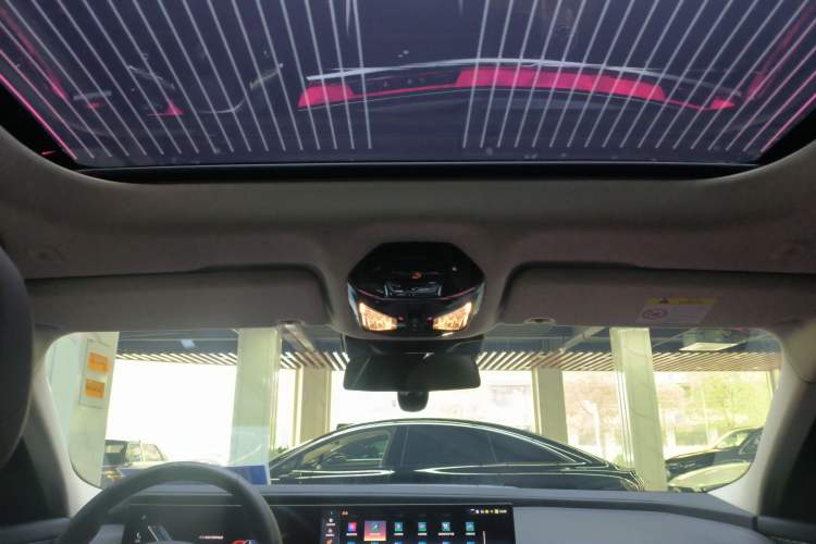 Used BMW 7 Series 2023 735Li M Sport Package
