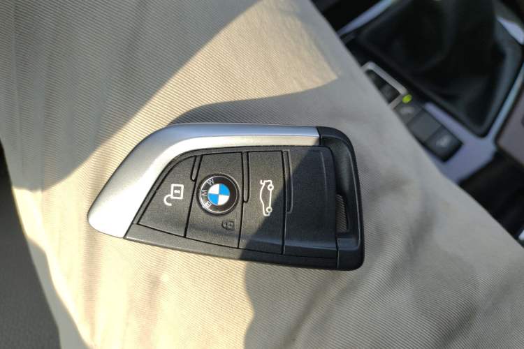 Used BMW X1 2016 xDrive20Li Luxury Model