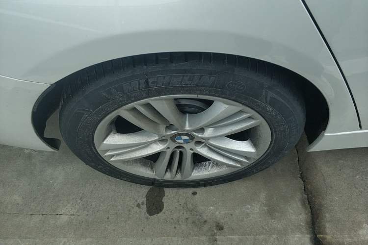 Used BMW 3 Series 2017 320Li Fashion Model
