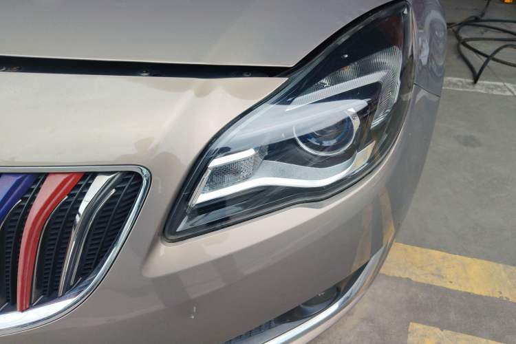 Used Buick Regal 2015 1.6T Elite Tech Model Left Front Headlight