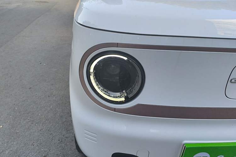 Used Geely Galaxy Panda 2023 Panda Mini 200km Endurance Bear
