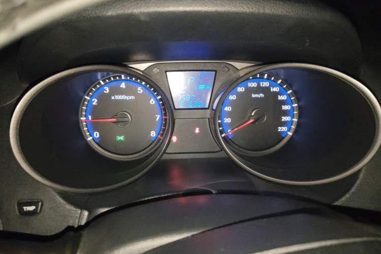 Used Hyundai ix35 2010 2.0L Automatic Two-Wheel Drive Elite Edition GLS
