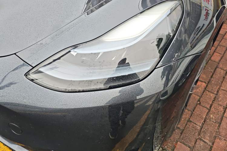 Used Tesla Model Y 2024 Rear-Wheel-Drive Version
