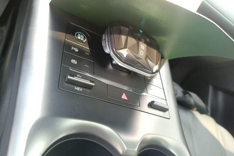 Used BYD Qin PLUS 2025 DM-i Smart Drive 120KM Superior Model
