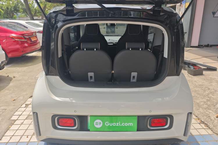 Used Baojun KiWi EV 2022 Artist Lite Edition Lithium Iron Phosphate Trunk