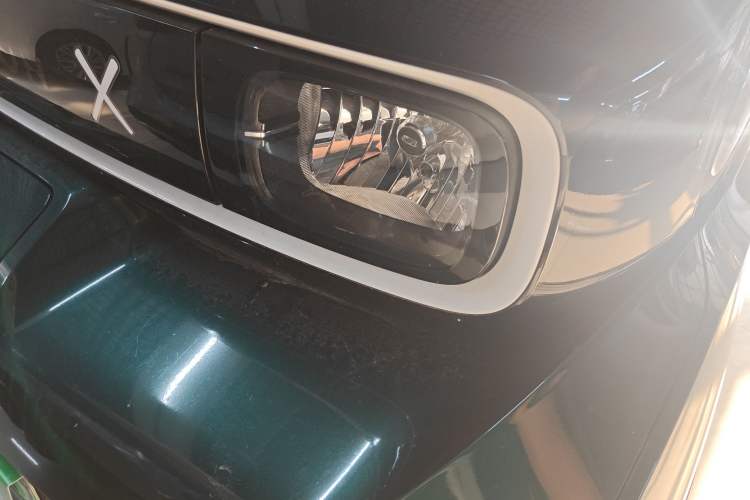 Used Baojun KiWi EV 2022 Artist Lite Edition Lithium Iron Phosphate
