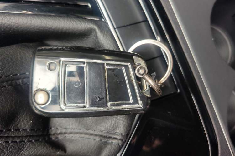 Used Volkswagen Tayron 2020 330TSI Two-Wheel Drive Luxury Connected Pro Edition