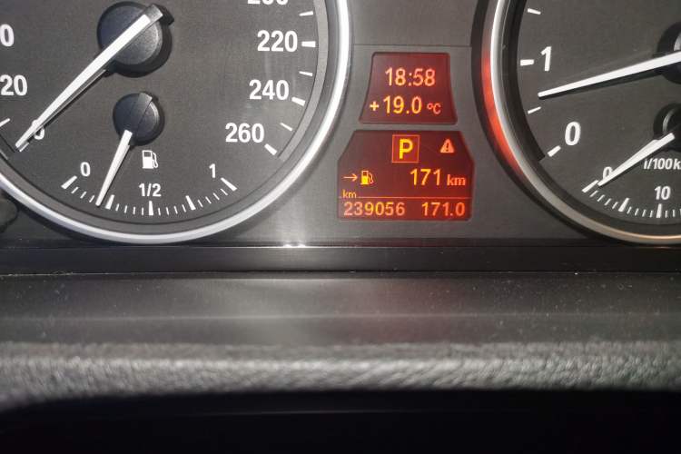 Used BMW X5 2011 xDrive35i Leading Model
