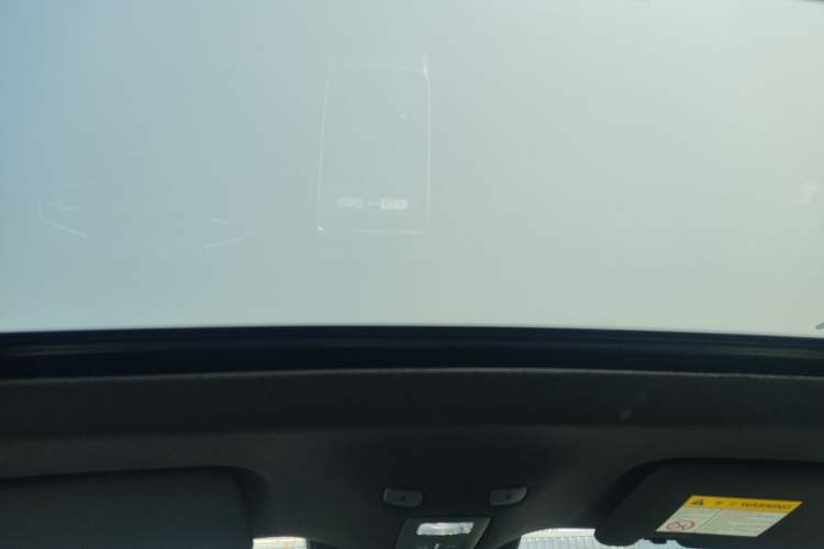 Used Roewe D6 2025 520km Smart Enjoyment Version