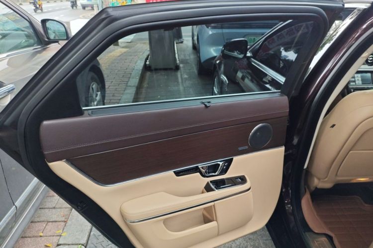 Used Jaguar XJ 2015 XJL 3.0 SC Elegant Business 80th Anniversary Limited Edition
