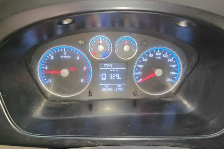 Used Foton Toano 2015 2.8T Commercial Version Long Wheelbase ISF2.8