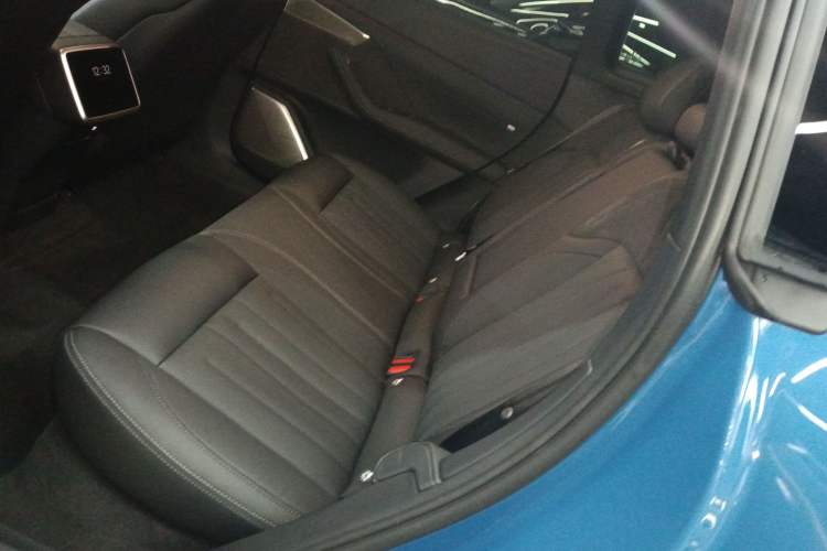 Used ONVO L60 2024 60 kWh All-Wheel Drive
