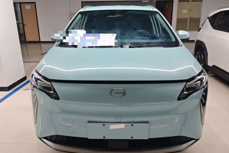 Used AION Y 2023 Younger