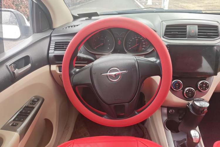 Used Haima M3 2014 1.5L Manual Standard Edition Steering Wheel
