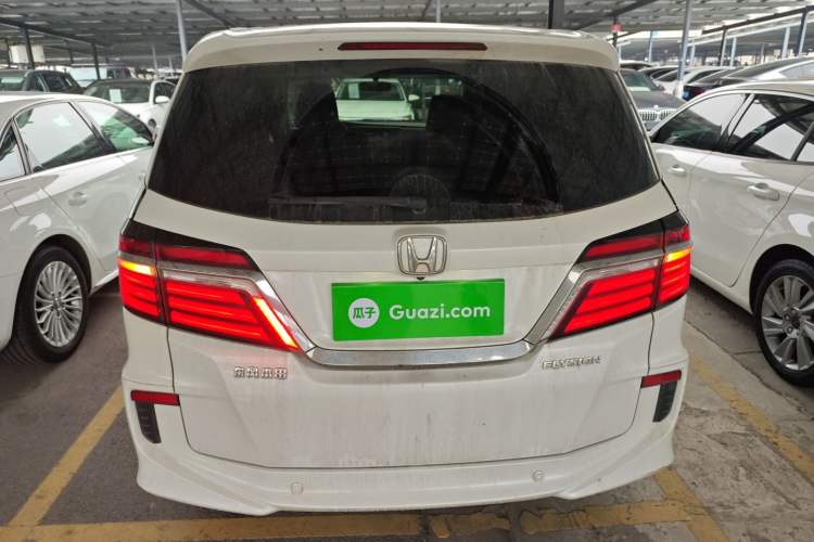 Used Honda Elysion 2016 2.4L Comfort Edition
