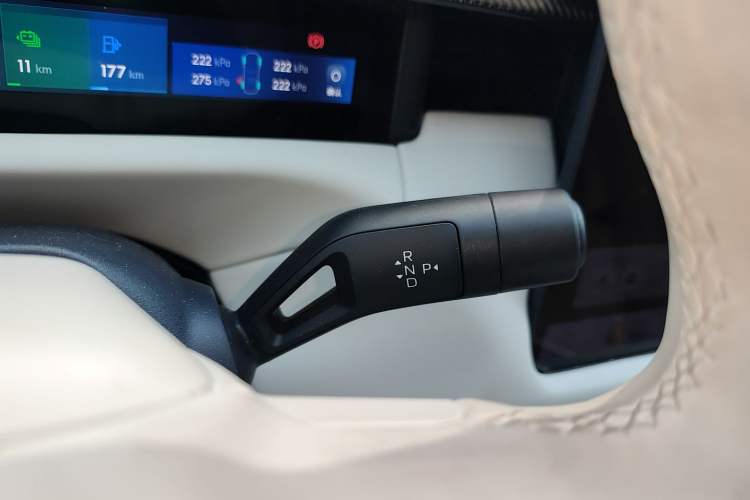 Used Lynk & Co 900 2025 2.0T Ultra