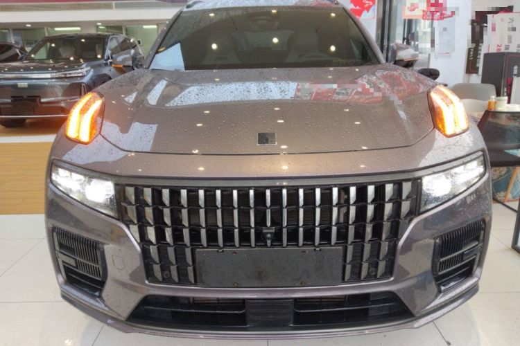 Used Lynk & Co 09 EM-P 2023 2.0TD EM-P Long-Range Version PM 7-Seater Front