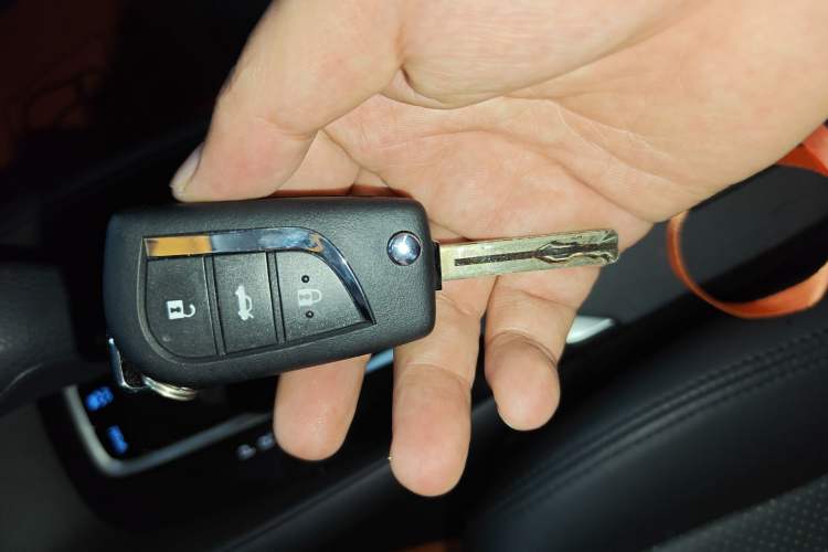 Used Toyota Corolla 2021 TNGA 1.5L CVT Pioneer Edition Vehicle Key