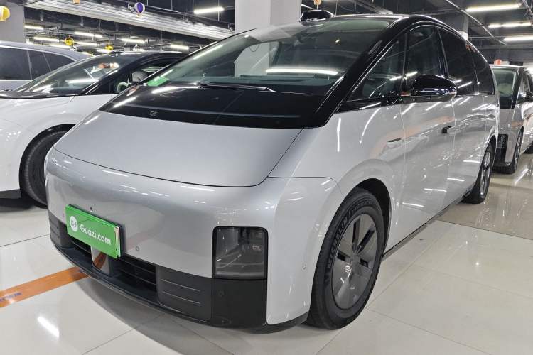 Used Li Auto MEGA 2024 Ultra Model