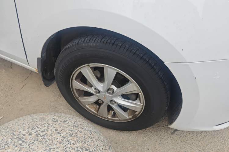 Used Chevrolet Sail 2015 Sail 3 1.5L Manual with Ideal Sunroof Edition