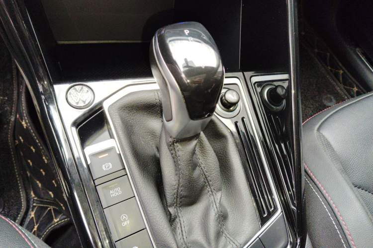 Used Volkswagen Tayron 2020 280TSI Two-Wheel Drive Luxury Connect Edition