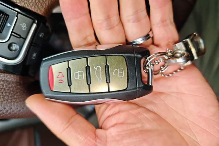 Used Haval H7 2017 Blue Label H7L 2.0T Automatic Prestige Model