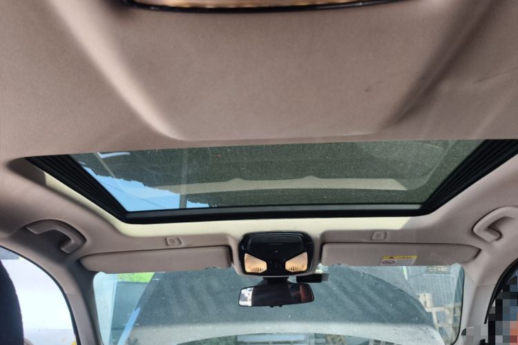 Used BMW 5 Series 2018 525Li Luxury Package Headliner