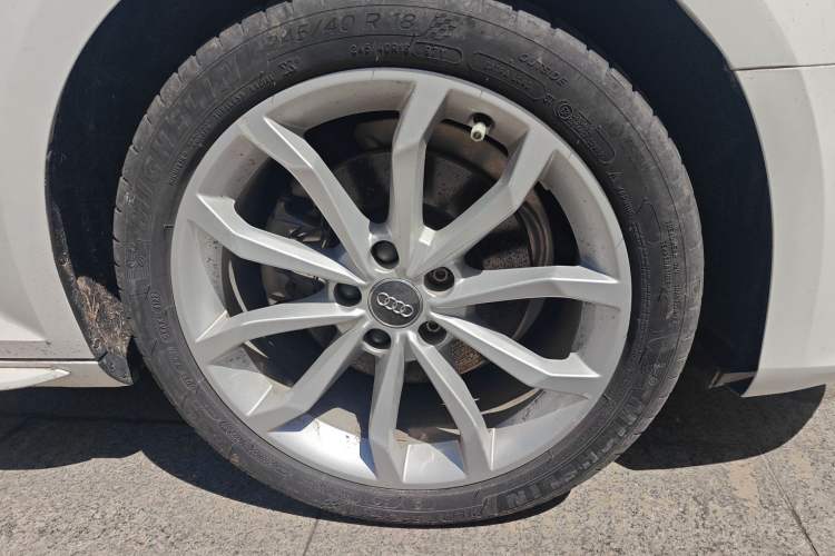 Used Audi A4L 2019 40 TFSI Fashion Version China V
