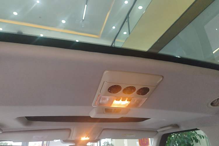 Used Land Rover Discovery 2015 3.0 SDV6 HSE Diesel Version
