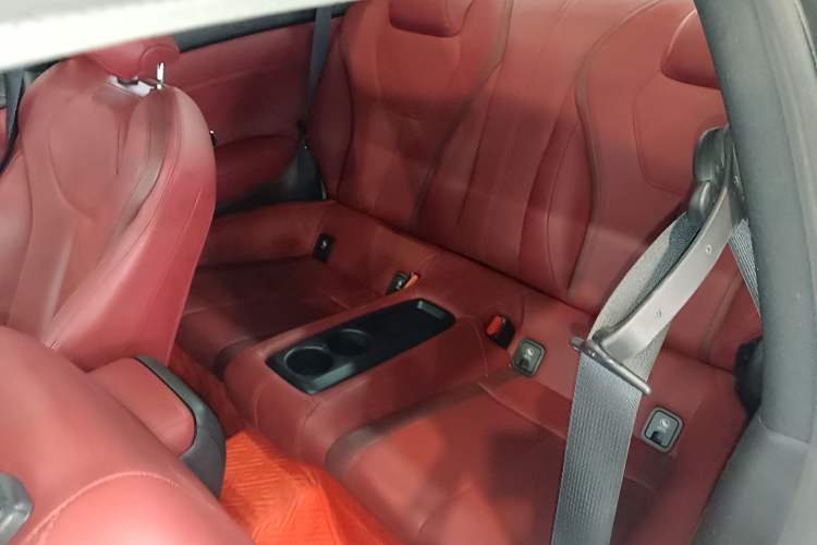 Used Infiniti Q60 2019 S 2.0T Luxury Sport Edition Left Rear Seat