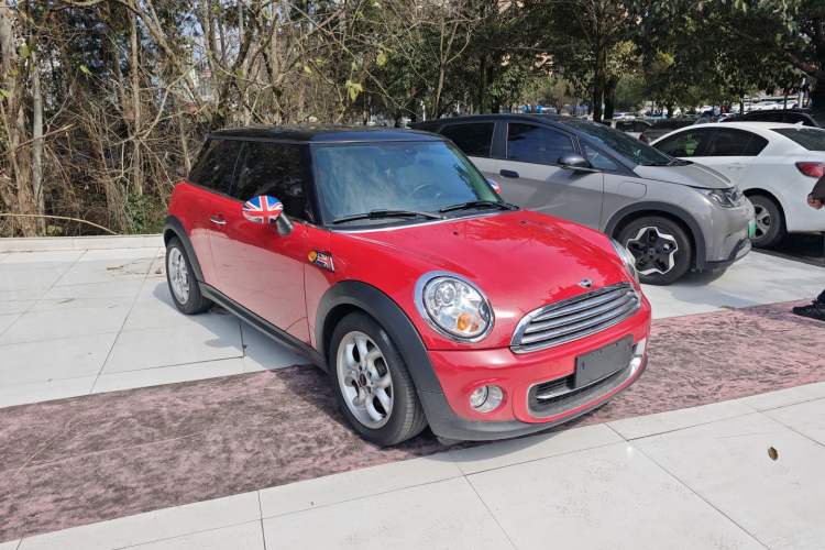 Used MINI MINI 2011 1.6L COOPER Fun
