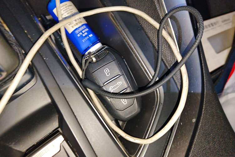 Used Peugeot 4008 2017 350THP Elite Edition Vehicle Key