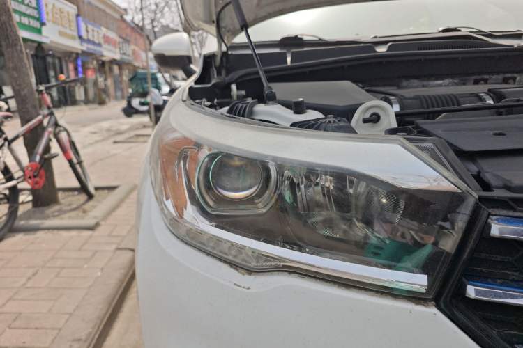 Used GAC Trumpchi GS4 New Energy 2017 1.5L PHEV Deluxe Edition Right Front Headlight