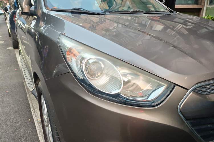 Used Hyundai ix35 2012 2.0L Automatic Two-Wheel Drive Elite Edition GLS
