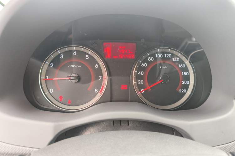 Used Hyundai Verna (older generation) 2014 1.4L Manual Top-Tier Model TOP
