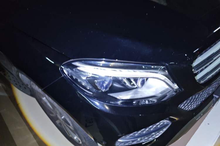 Used Mercedes-Benz GLE-Class 2015 GLE 400 4MATIC Right Front Headlight