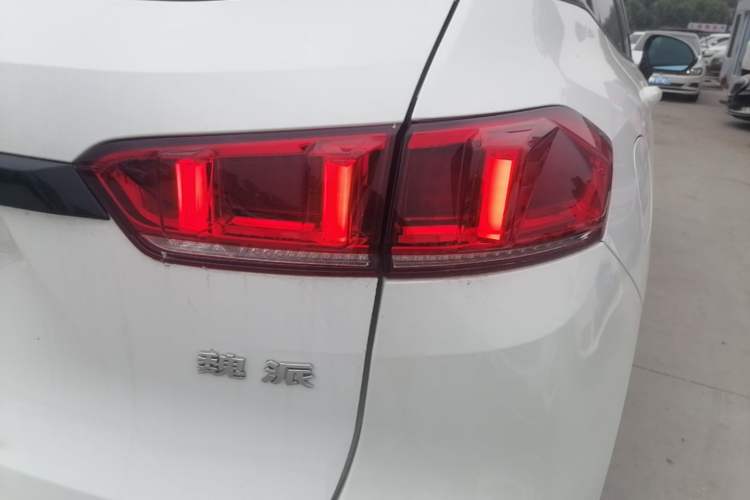 Used Wey VV7 2019 Upgraded Model 2.0T Flagship Version China VI