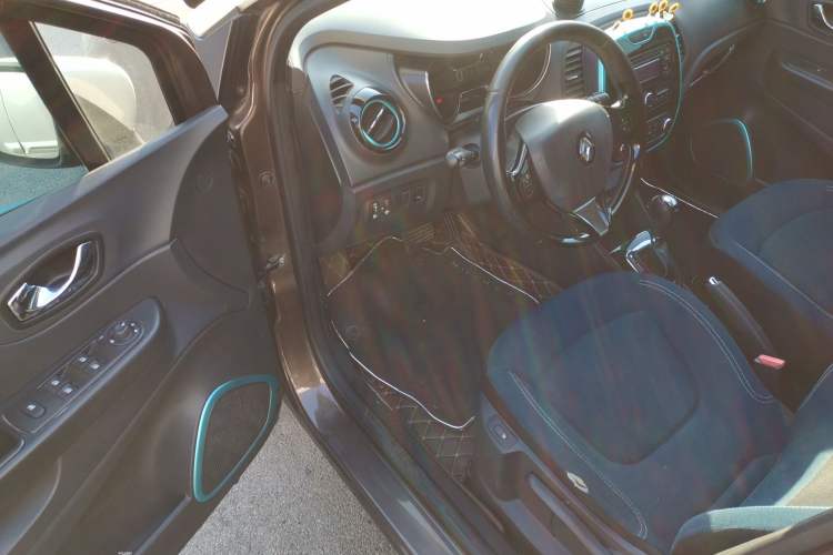 Used Renault Captur 2015 1.2T Automatic Comfort First Edition
