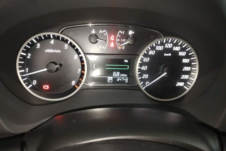 Used Nissan Sylphy 2018 1.6XV CVT Deluxe Edition Instrument Cluster