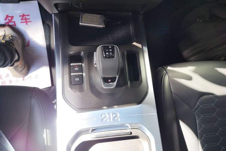 Used 212 T01 2025 2.0T Changfeng
