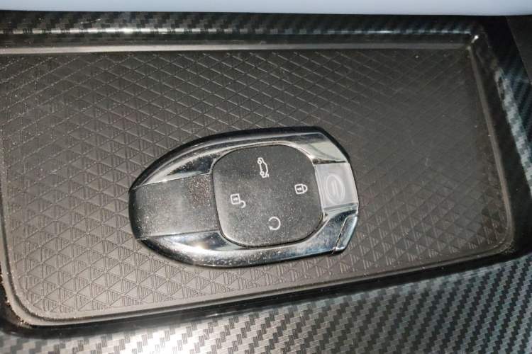 Used GAC Trumpchi EMPOW 2023 Shadow Leopard H Smart Hybrid Edition Interior 1