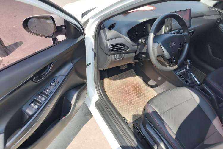 Used Hyundai Celesta 2018 1.6L Automatic GL Enjoyment Edition China VI compliant
