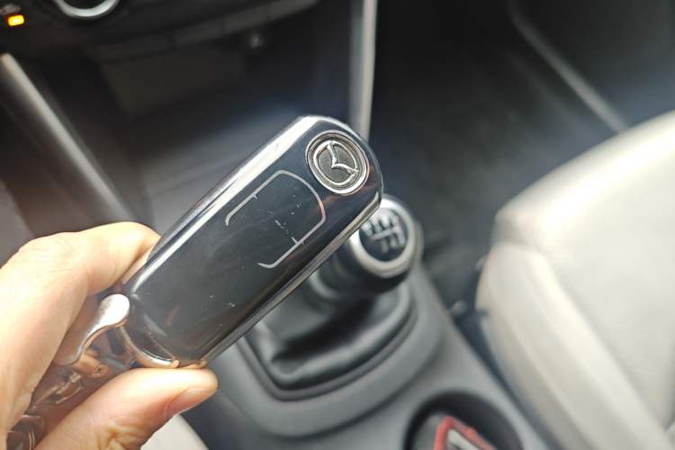 Used Mazda CX-5 2015 2.0L Manual Two-Wheel Drive Comfort Version Interior 1