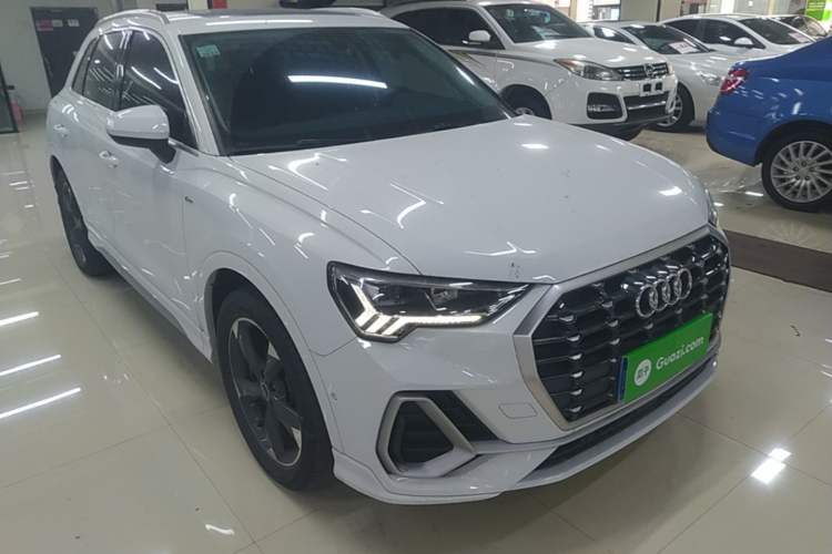 Used Audi Q3 2021 35 TFSI Fashion Dynamic Model