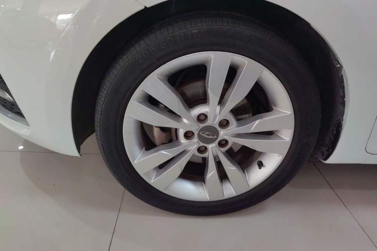 Used Chery Arrizo 5 2017 1.5L Manual Lingchao Edition Left Front Wheel Hub