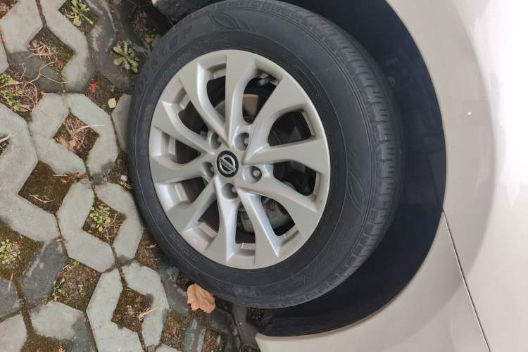 Used Nissan Sylphy 2022 Classic 1.6XE CVT Comfort Edition Right Front Wheel Hub