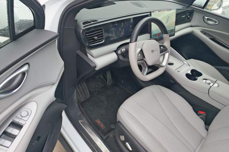 Used BYD Sealion 06 New Energy 2025 Model EV 605 Navigation Plus Edition Driver Seat